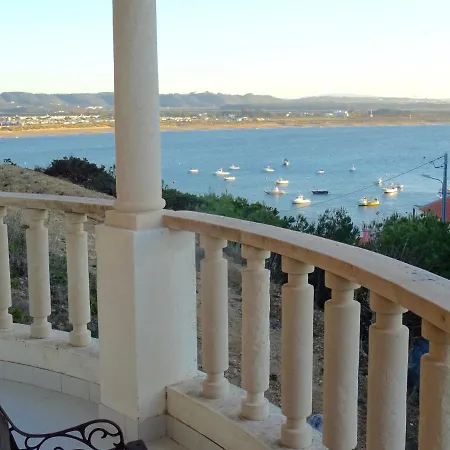 Dom wakacyjny Lighthouse - House With Amazing Sea Views *